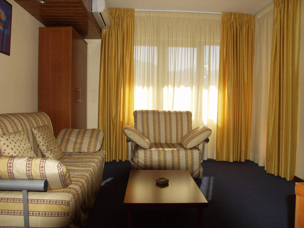 Hotel Pirin Bansko Exterior photo